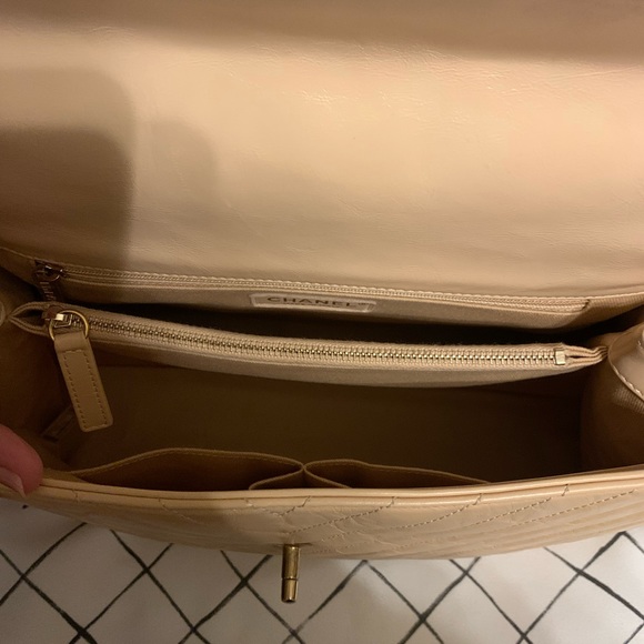 Chanel medium coco handle - Picture 5 of 16